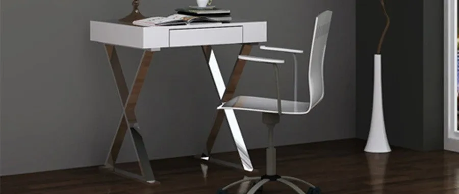 Elm Desk