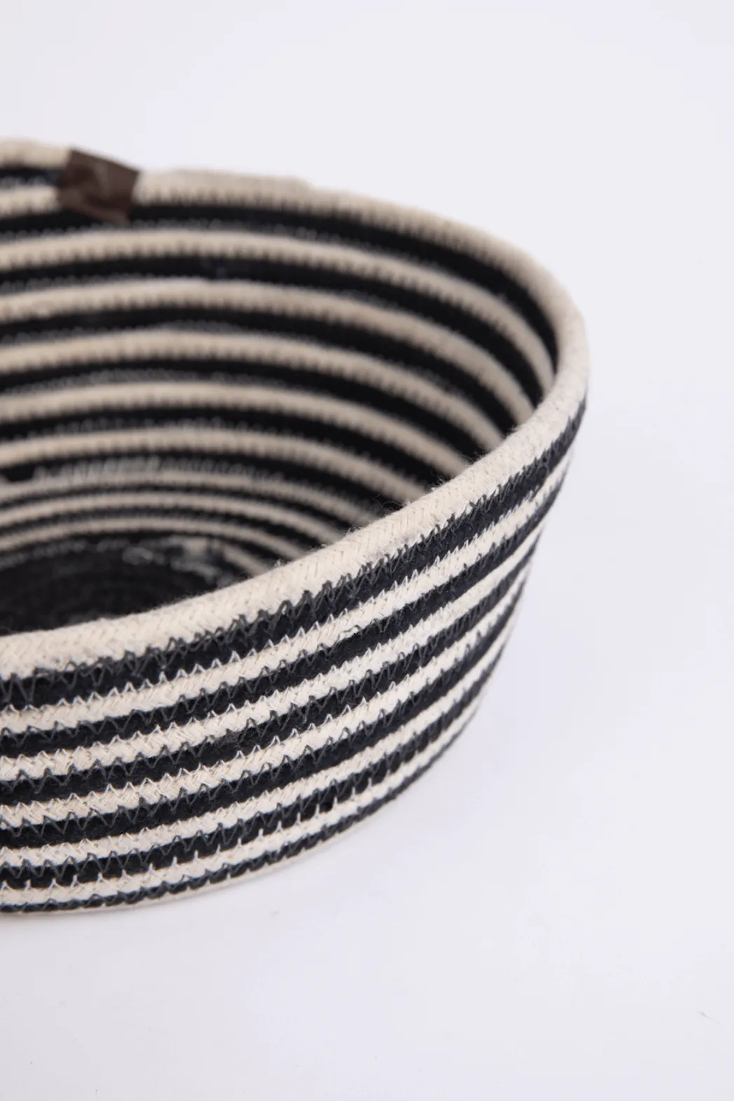 HARVEY BAY BASKETS SET OF 2
