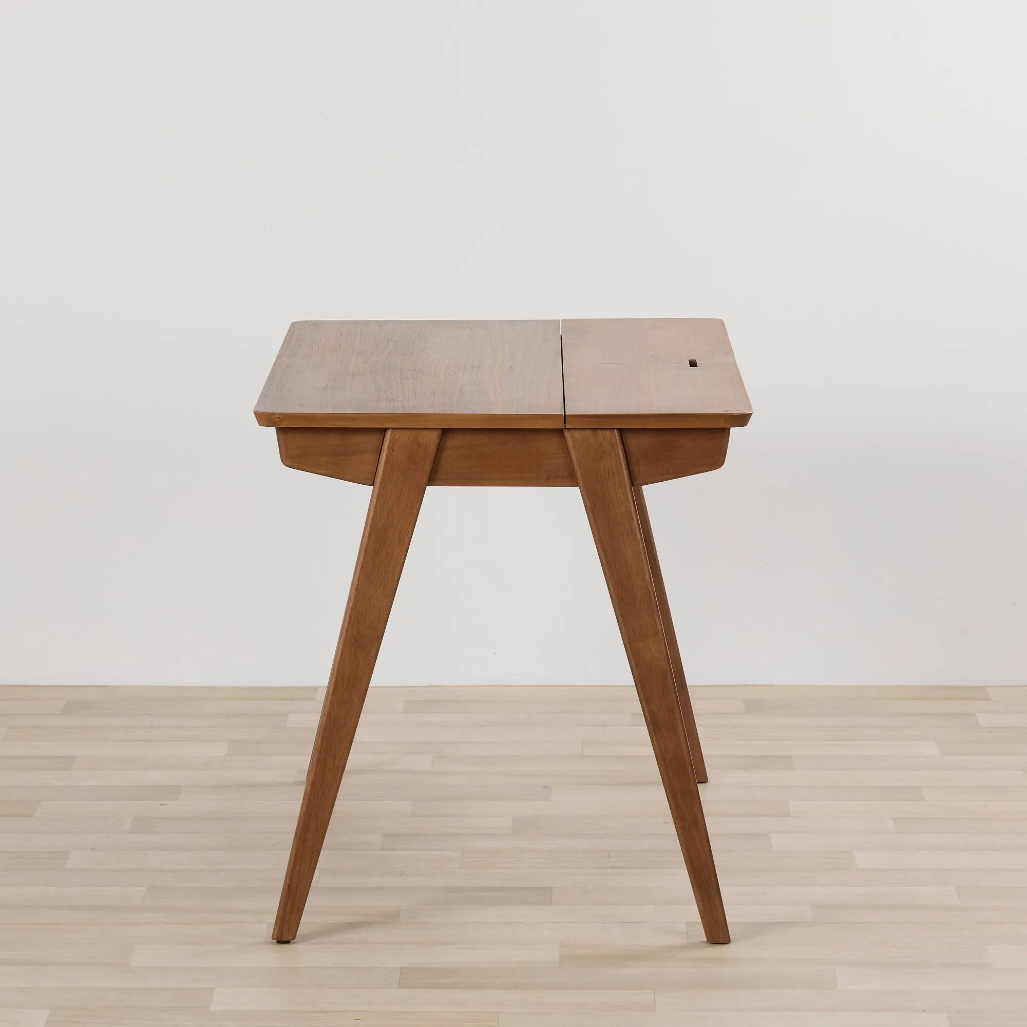 Hugo Desk - Walnut